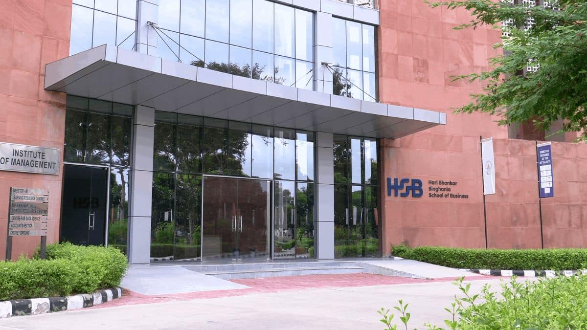 How MBA Programmes at HSB Will Create a Mark for MBA Graduates in the Next 10-15 Years